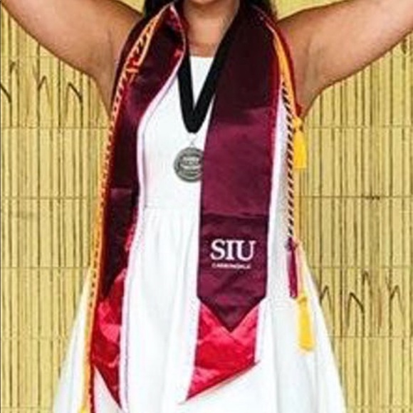 Oui Oui white backless skater dress from Lulu’s - Picture 5 of 5